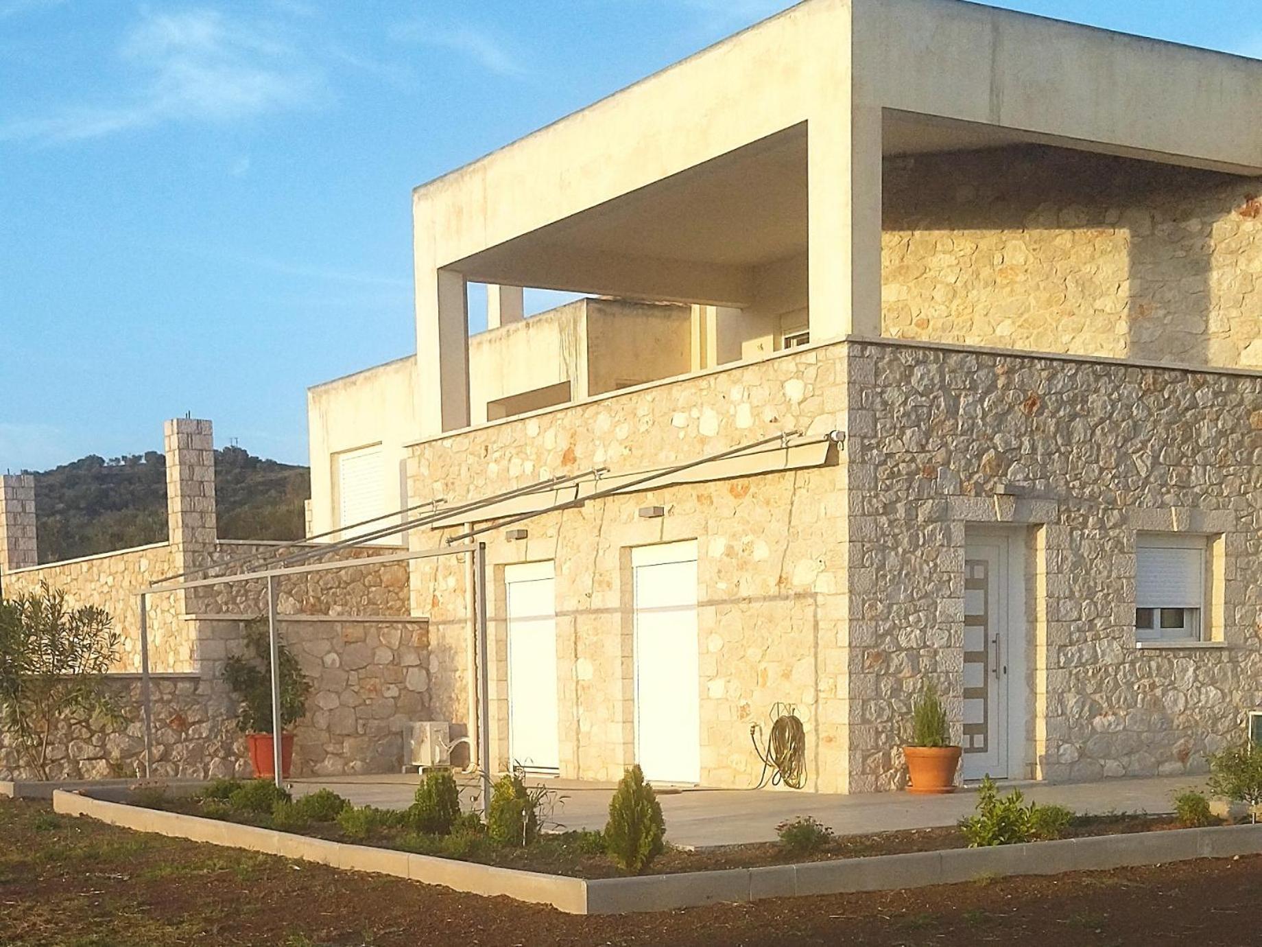 Smailis Apartment 2 Ligourio Bagian luar foto